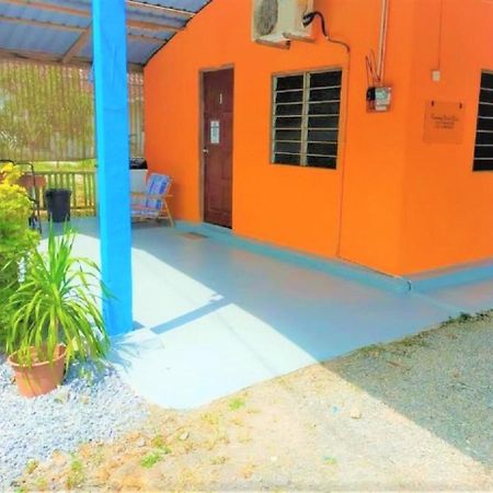 Roomstay Shahid Hou'Ze Kangar Exteriér fotografie
